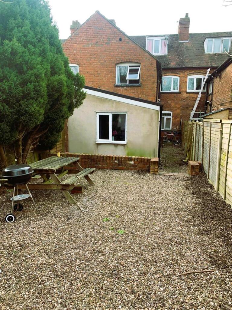 Rear 727 Chester Road .jpg
