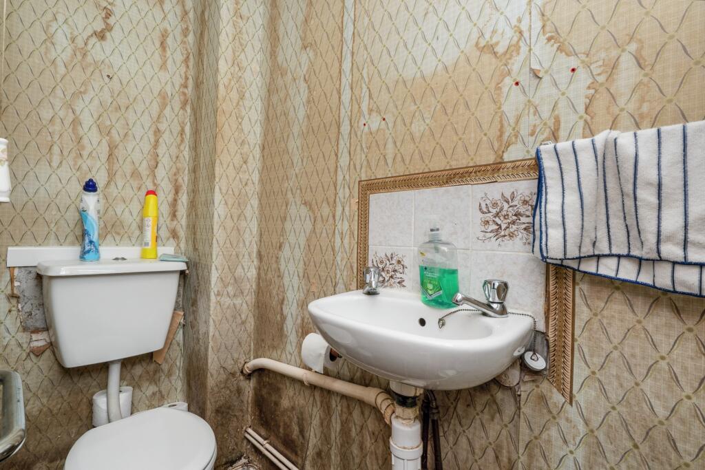 9 Shelley Close, Basingstoke, Hampshire, RG24 9BZ