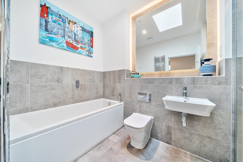 1310761668530cfe5de20