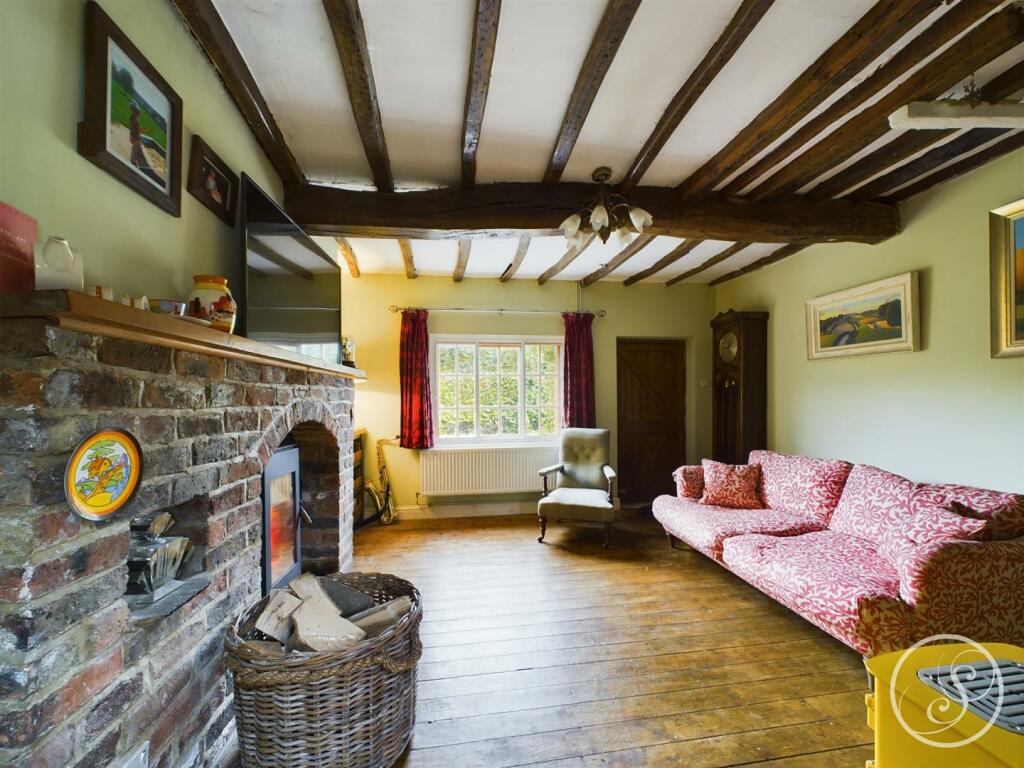 SITTING ROOM
