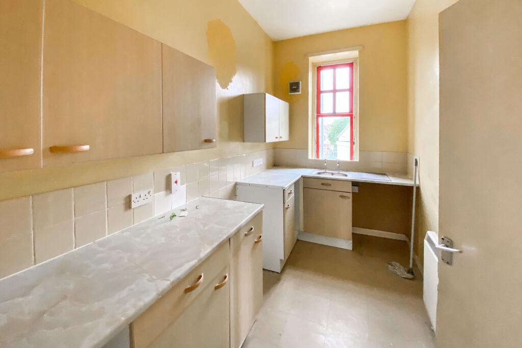 1-6 West End House, Marshfield Road, Chippenham, SN15 1JZ