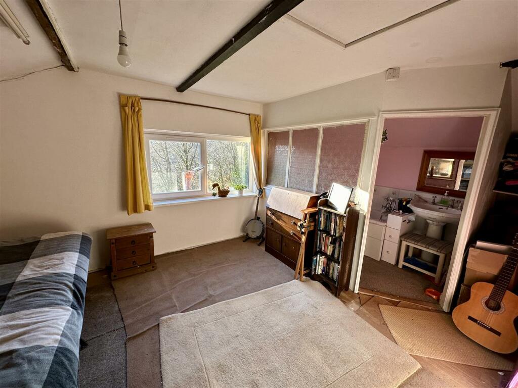 3rd Bedroom / Dressing room