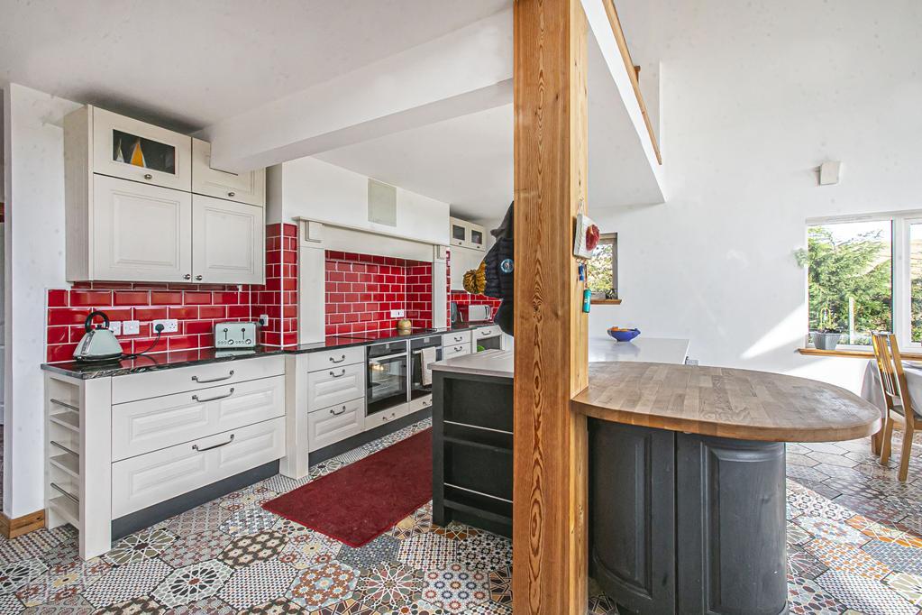 KITCHEN AGAIN