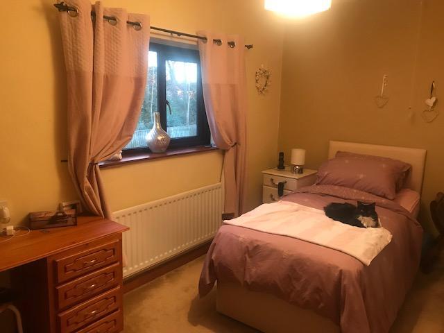 BEDROOM  2
