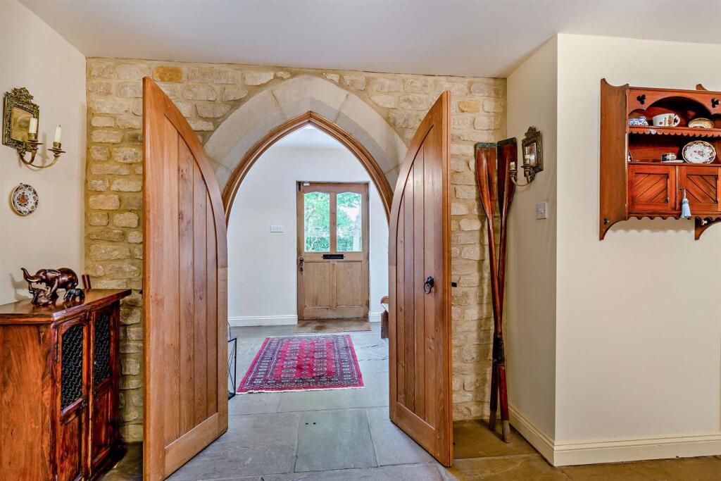 8645747-interior19-800.jpg
