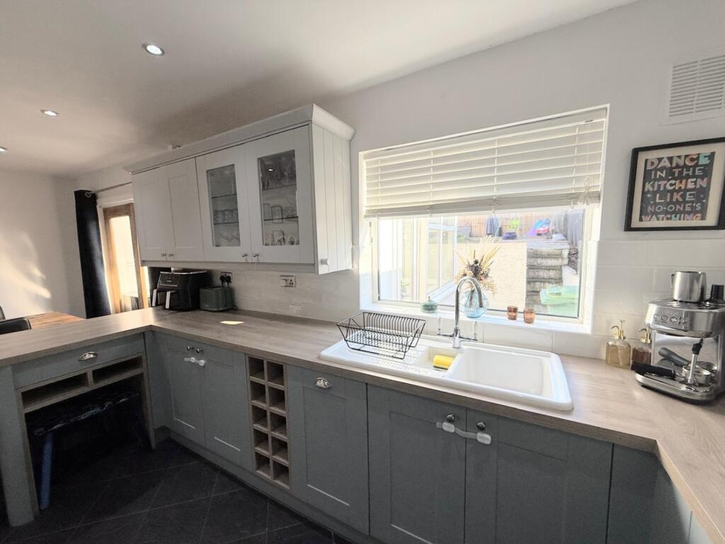 PHOTO-2025-03-03-20-36-28 7