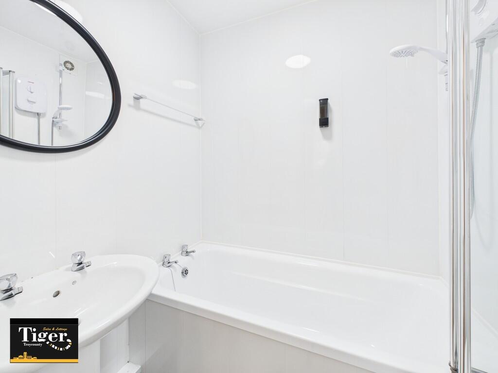 CAM03440G0-PR0418...