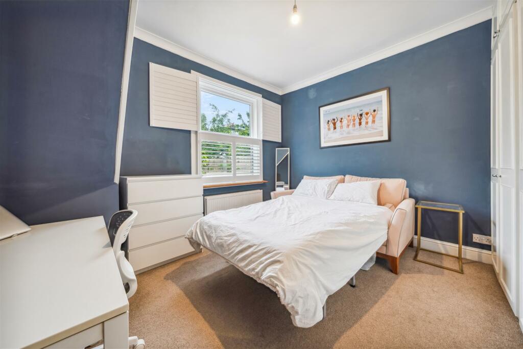 Avenue Road, W3 - FOR SALE