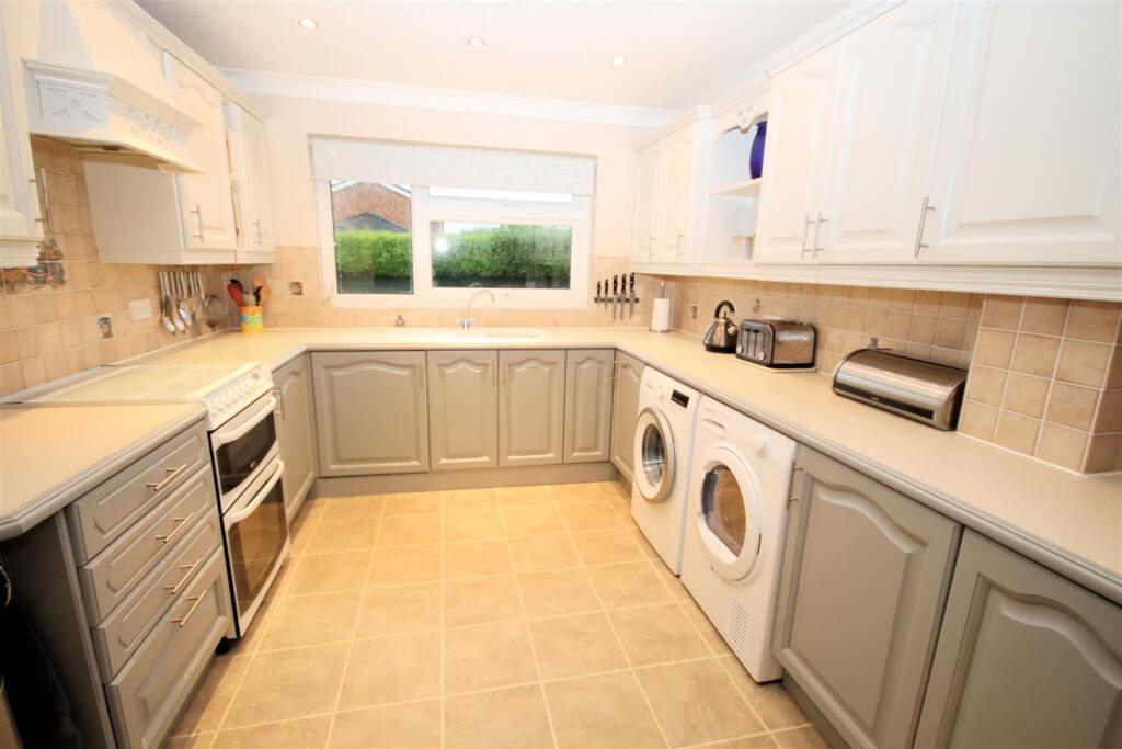 View of Kitchen/Breakfast Room