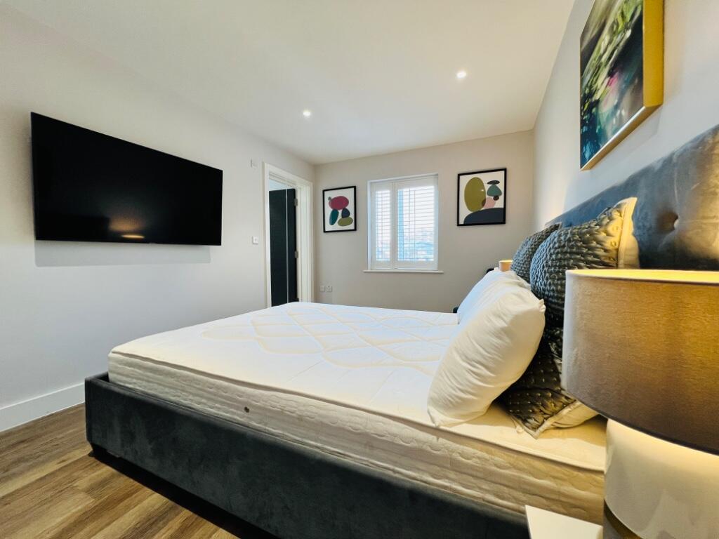 Bed 1
