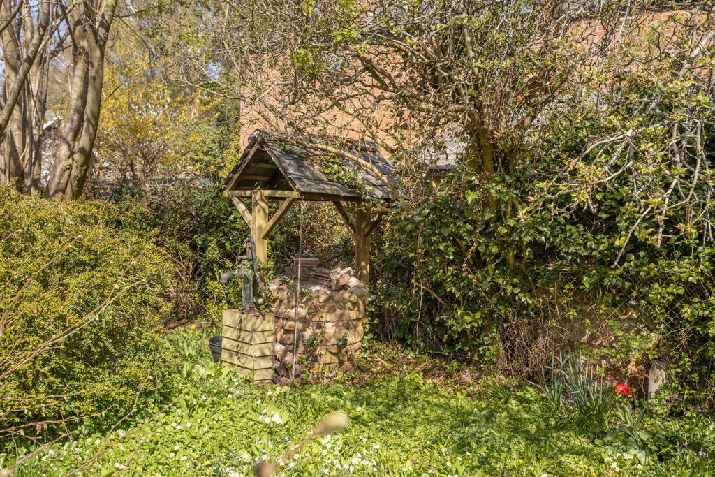 Rose Cottage, Brook Street