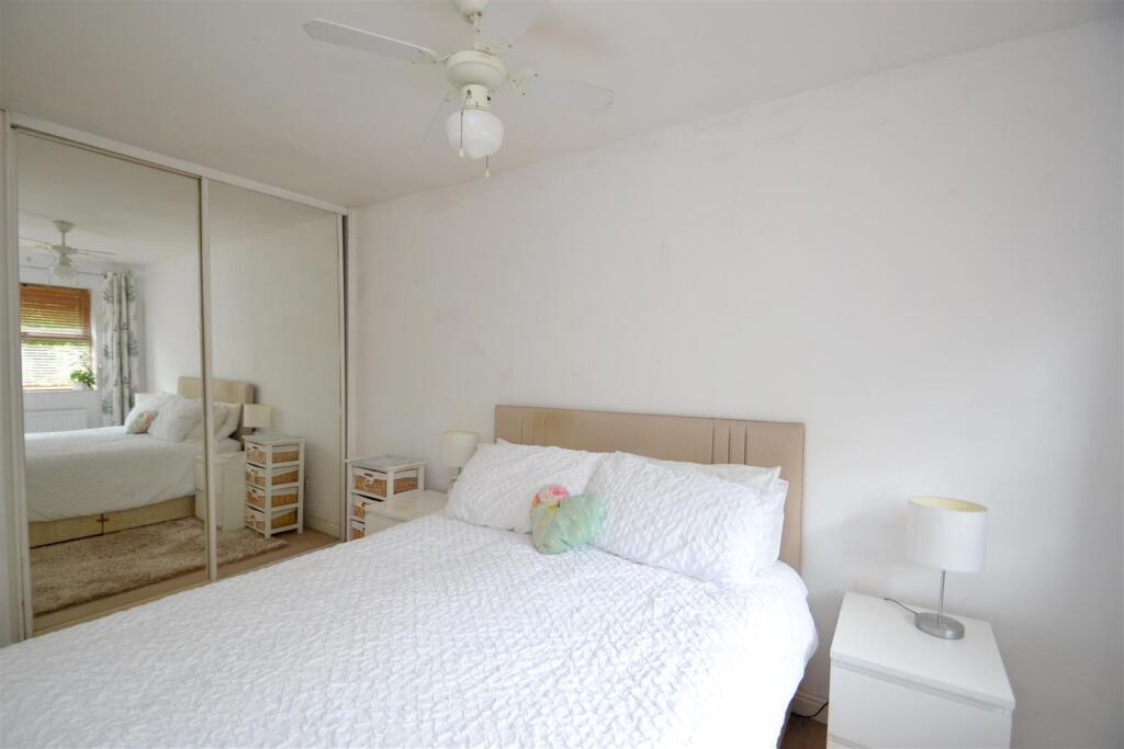 BED 1 B.JPG