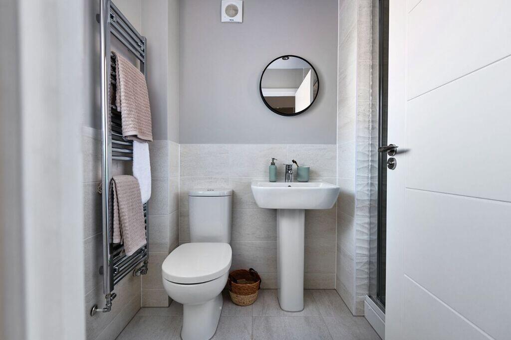 Dawlish Road, 
Exeter, 
EX2 8XW