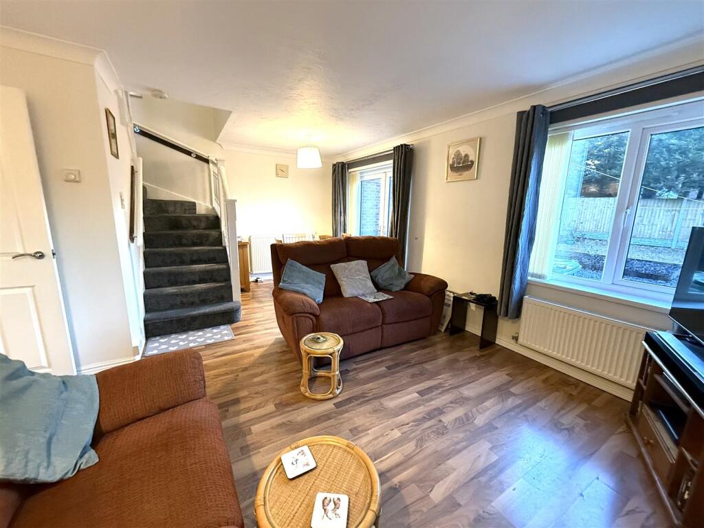 19 new lounge 3.jpeg