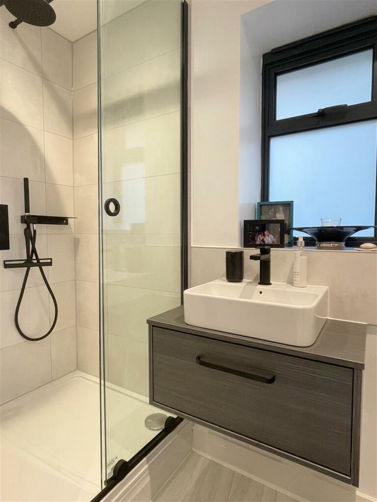 Downstairs shower room 1.JPG