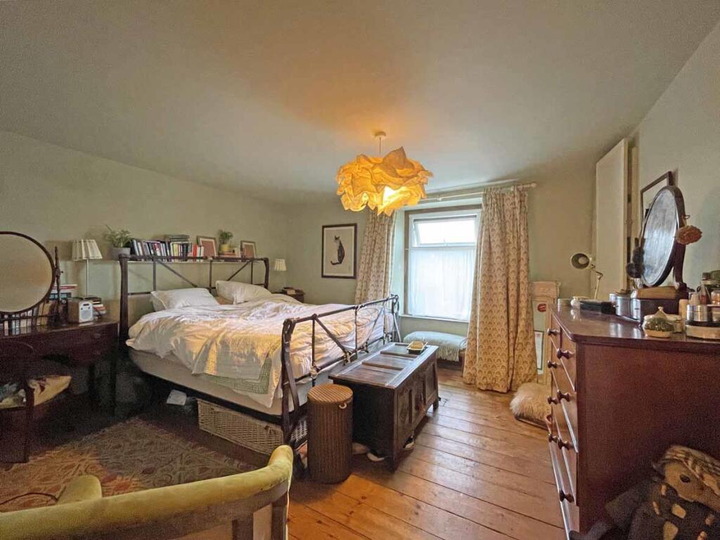 Mount Pleasant Terrace 3 Bed 1.......jpg