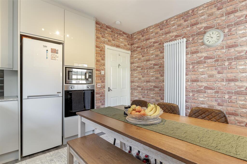 Dining Kitchen - D.jpg