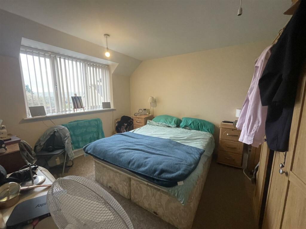 Bedroom.jpg