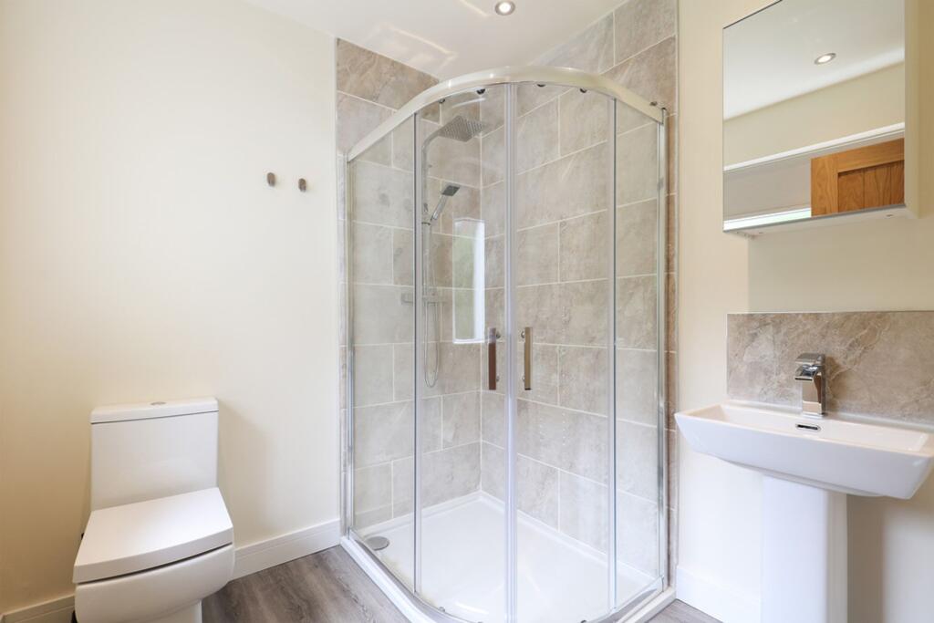 En Suite - Bedroom 1