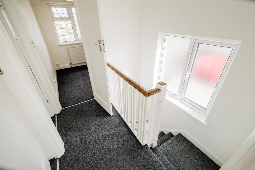 8 Eaton rise-3.jpg