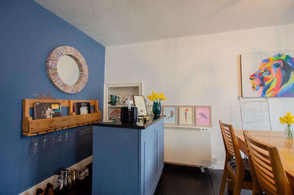 To Book A Viewing Call TPS Lostwithiel on 01208 87