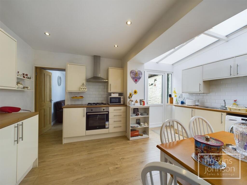 Kitchen/Breakfast Room