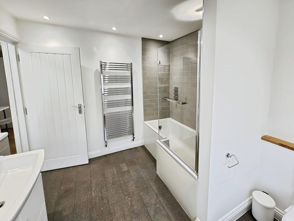 78a549c8-Bathroom...