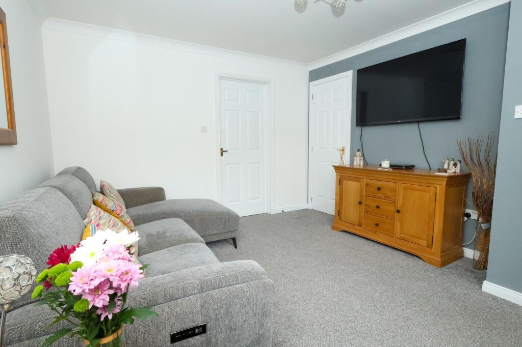 Lounge Additional