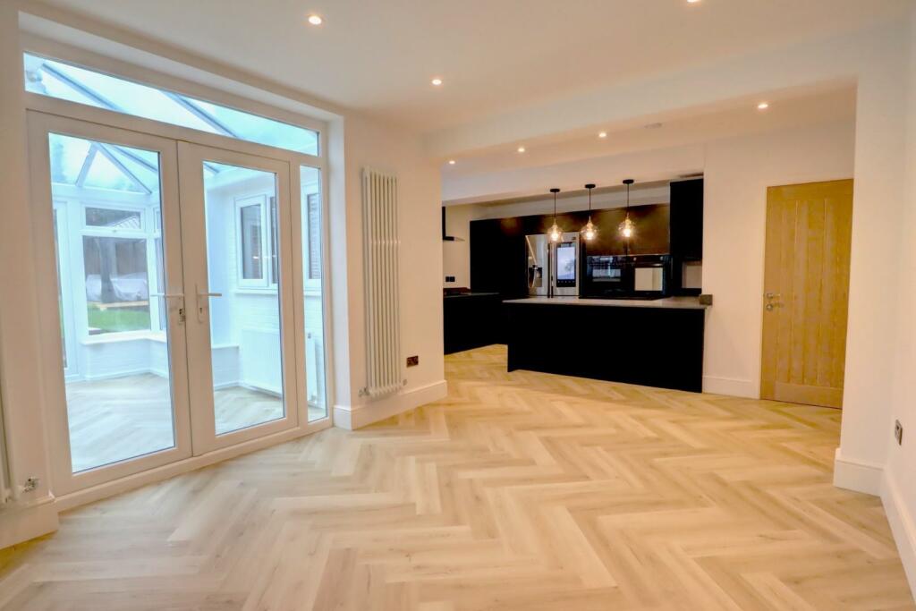 Living Kitchen Diner