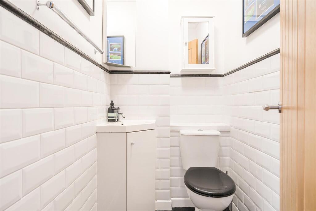 Cloakroom.jpg