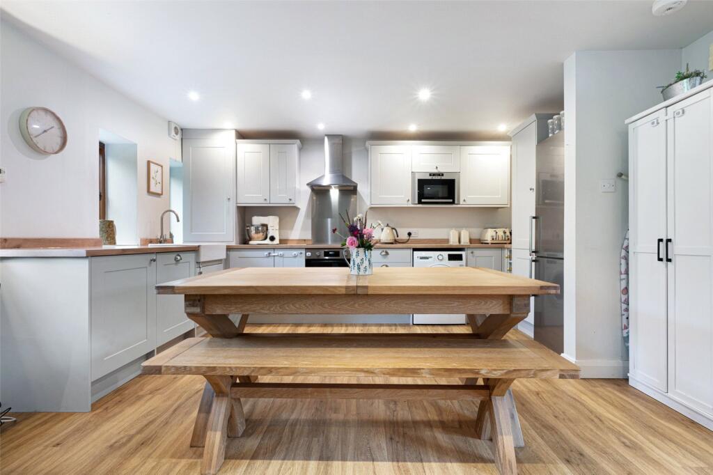 Kitchen/Family Room