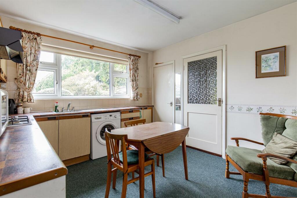 Kitchen-1.jpg