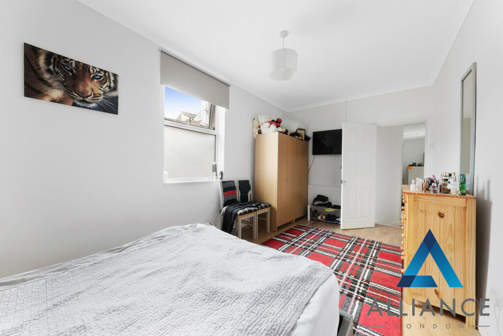 Flat 1