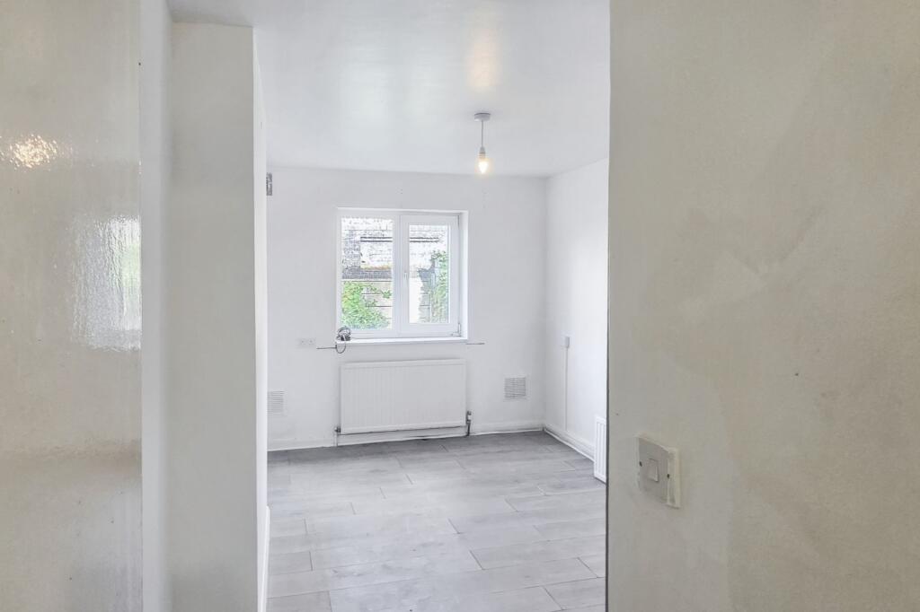 173A &amp; 173B Chapter Road, Brent, London, NW2 5LJ