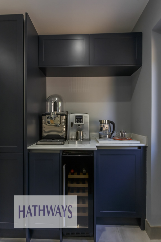 Fitted kitchen/diner