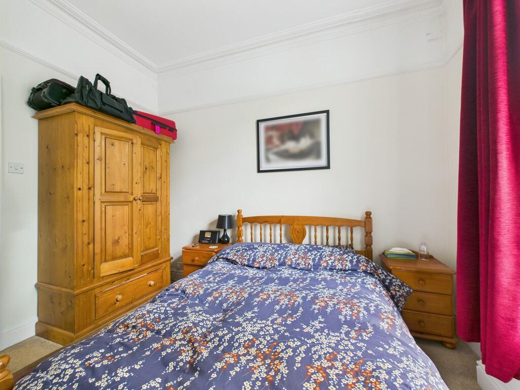 CAM03974G0-PR0163...