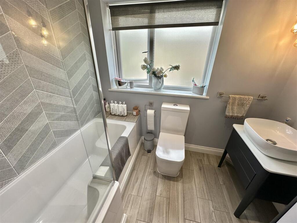Bramleys Estate Agents - Park Avenue - Liversedge 