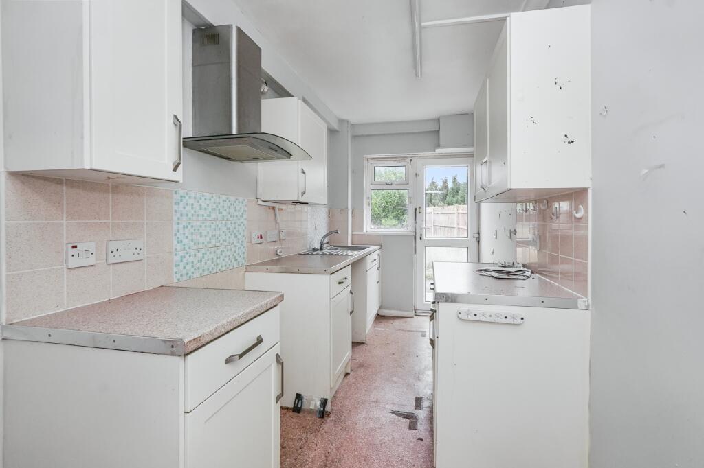 Flat 83 Rectory Road, 79-85 Rectory, Sittingbourne, Kent, ME10 4LB