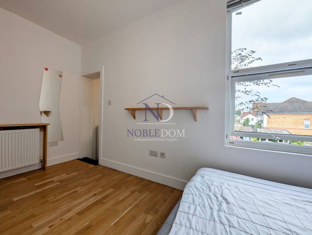 STUDIO FLAT IN HOUNSLOW