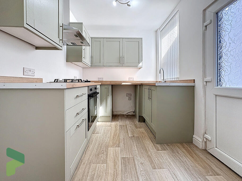 Newly fitted kitc...