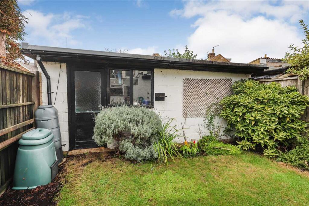 Outbuilding/Workshop