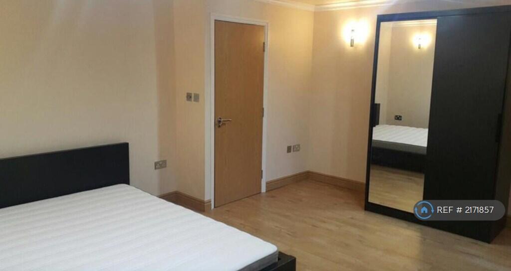 Room1