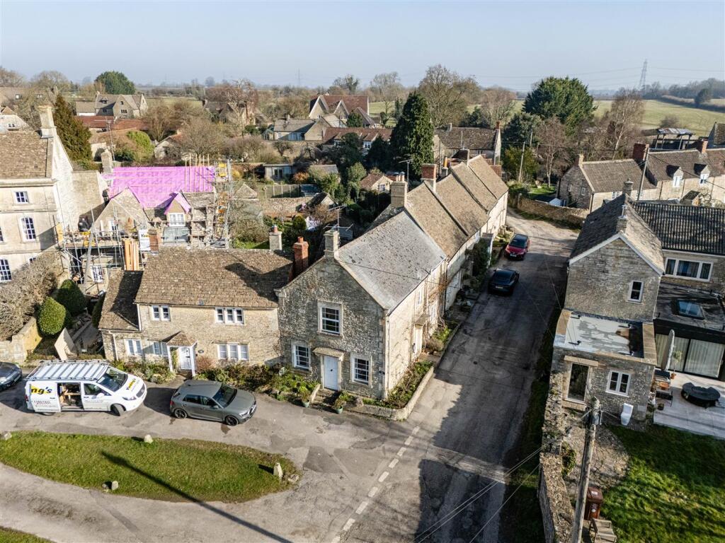 Quoin Cottage Harts Lane Biddestone Chippenham - D