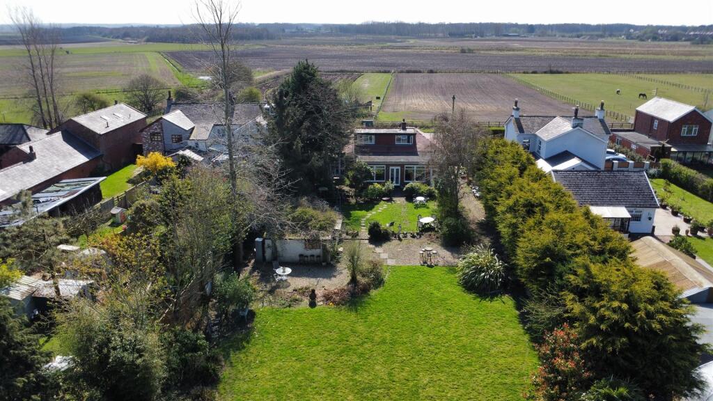New Lane Rear Garden