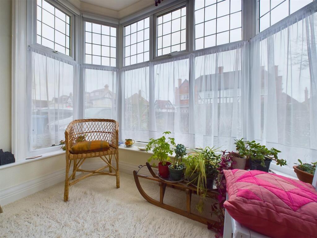 Bedroom: