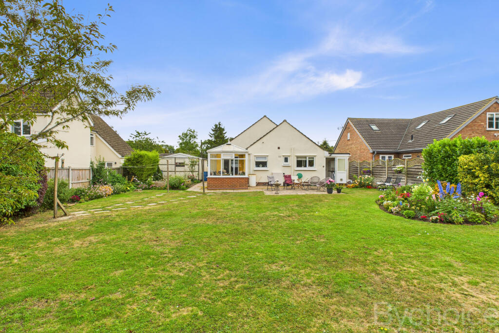 CAM05454G0-PR0045-STILL027