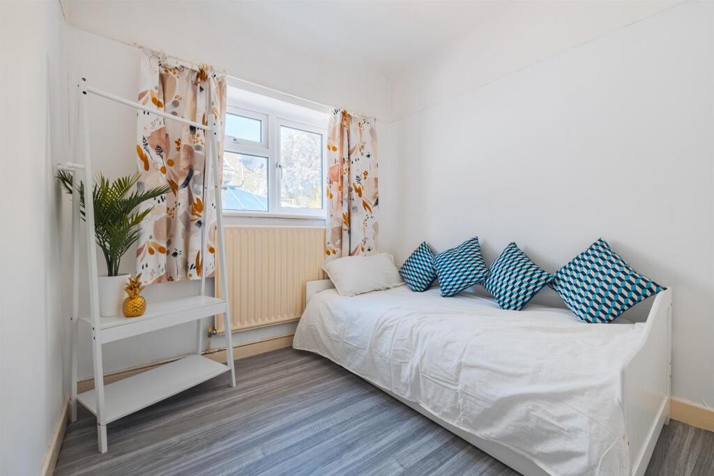 9 Greenfield Ln-30.jpg