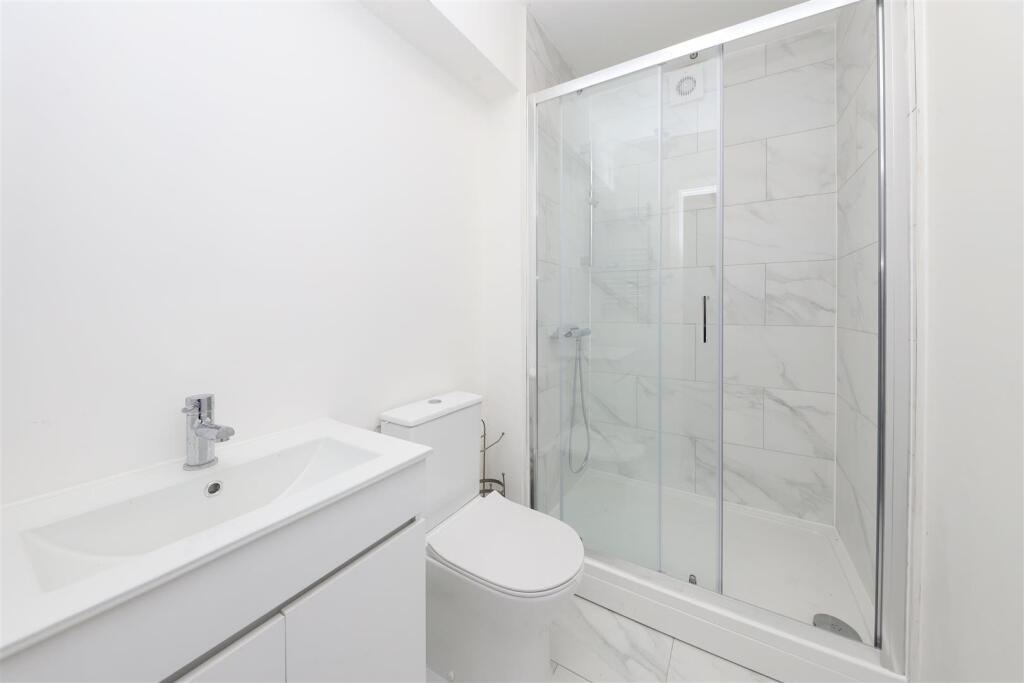 20 Warren Road (9) copy.jpg