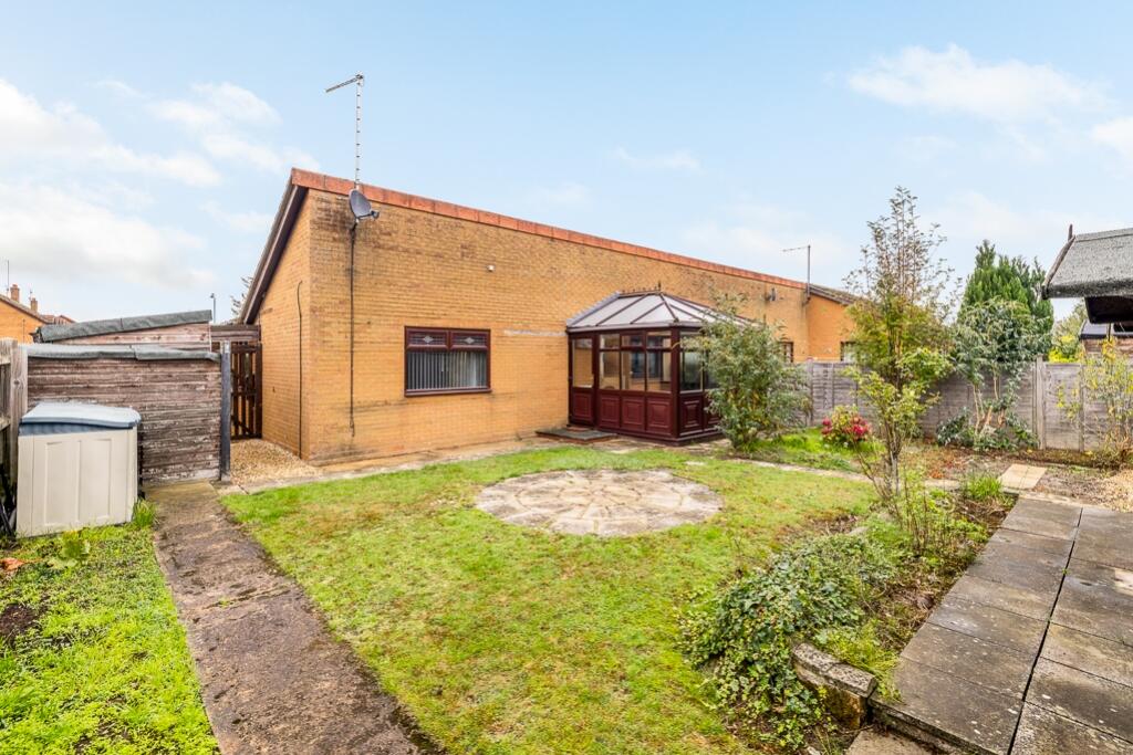 22 Marshlands Drive (Holbeach)-13