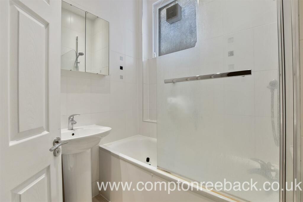 Family Bathroom;